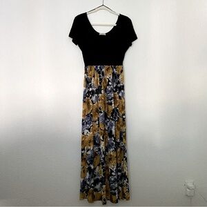 Gilli Nursing/Maternity Dress